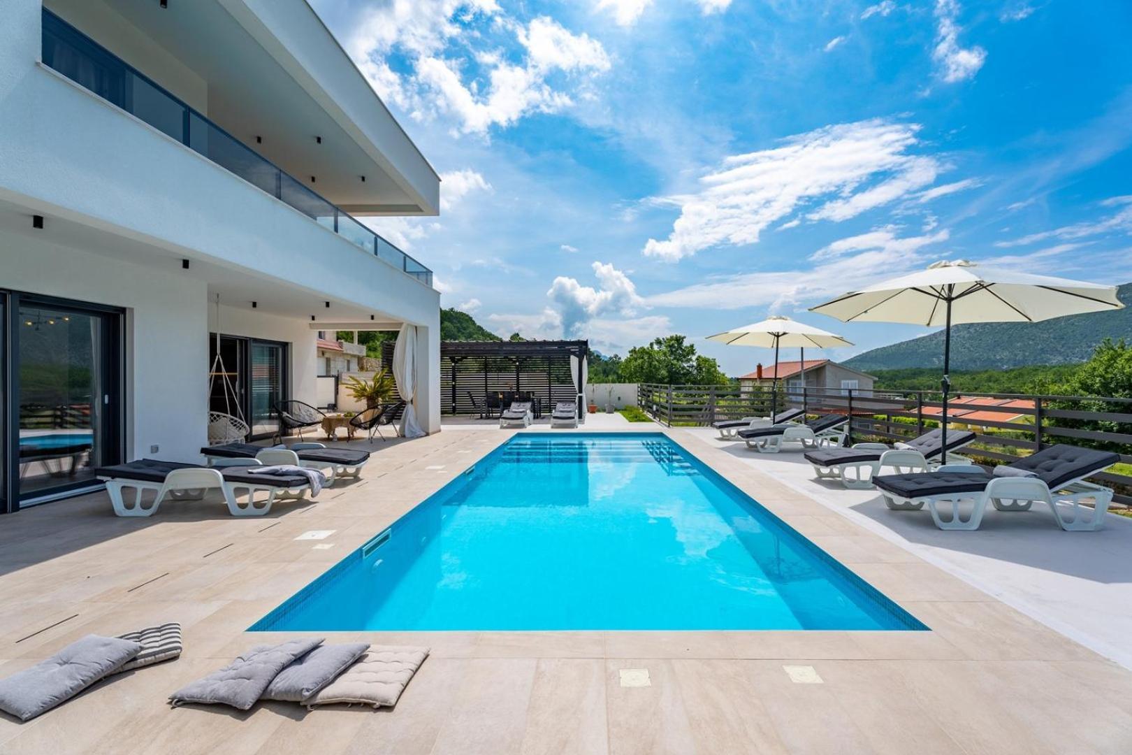 Mirage Villa